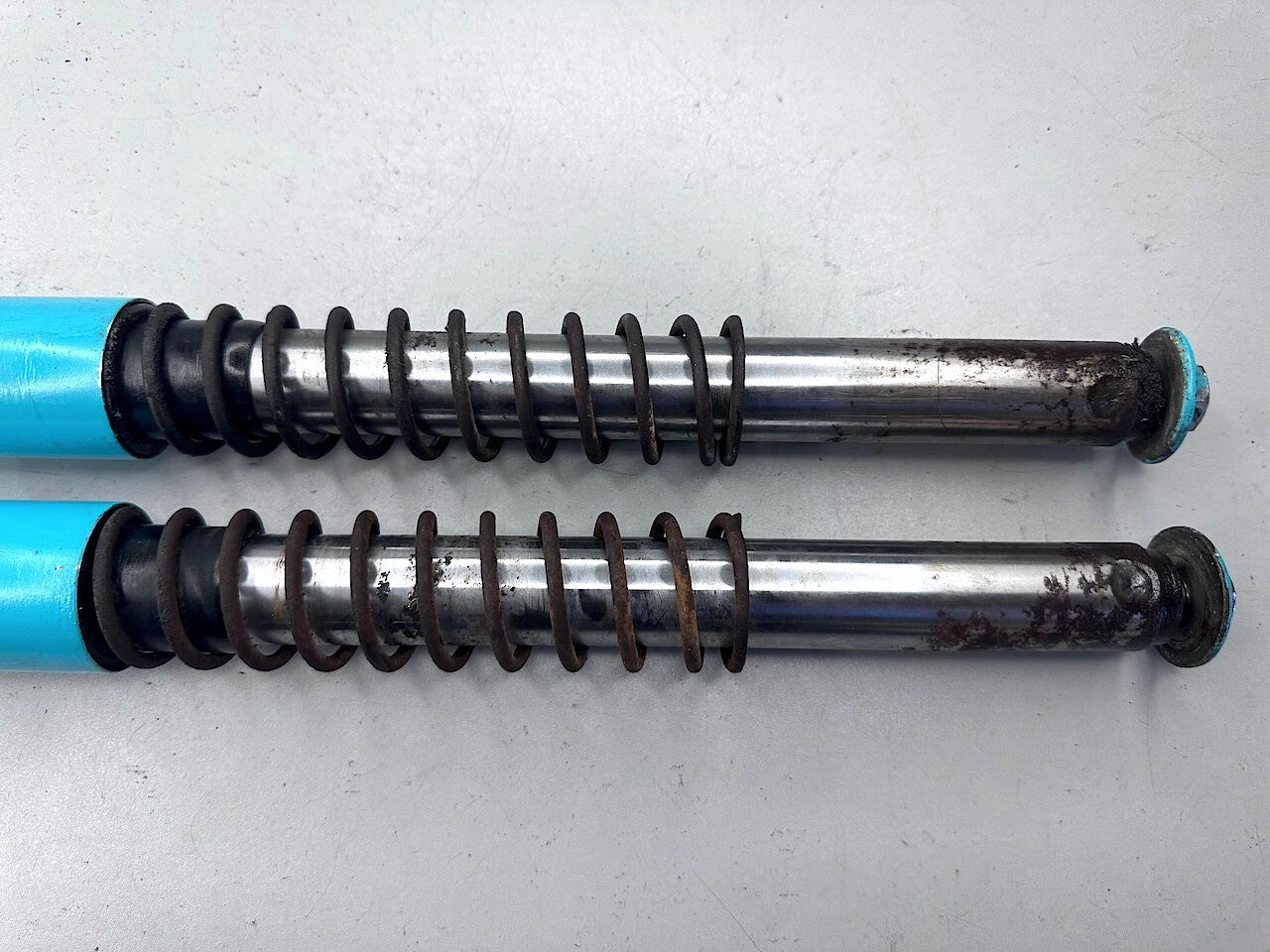 Yamaha V90 T 1982 Pair of Forks