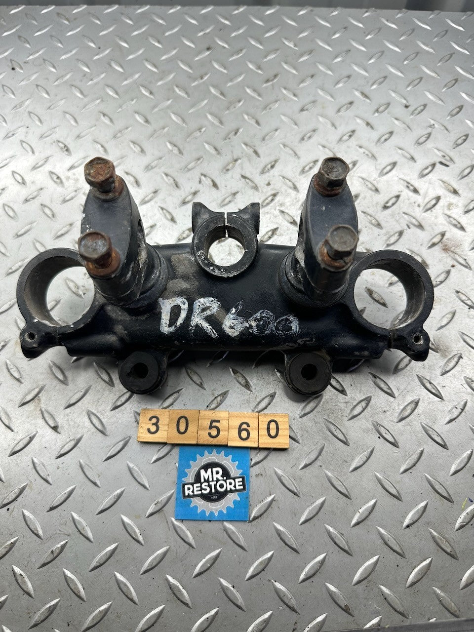 Suzuki DR600 85-88 DR500 86-88 SP600 85 Upper Fork Clamp Top Bridge Steering