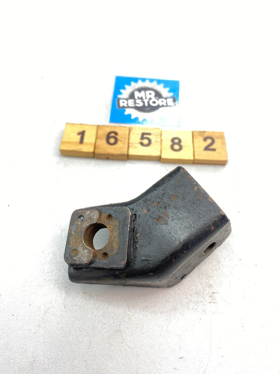 Honda CB750 CB550 Pillion Footrest Bracket