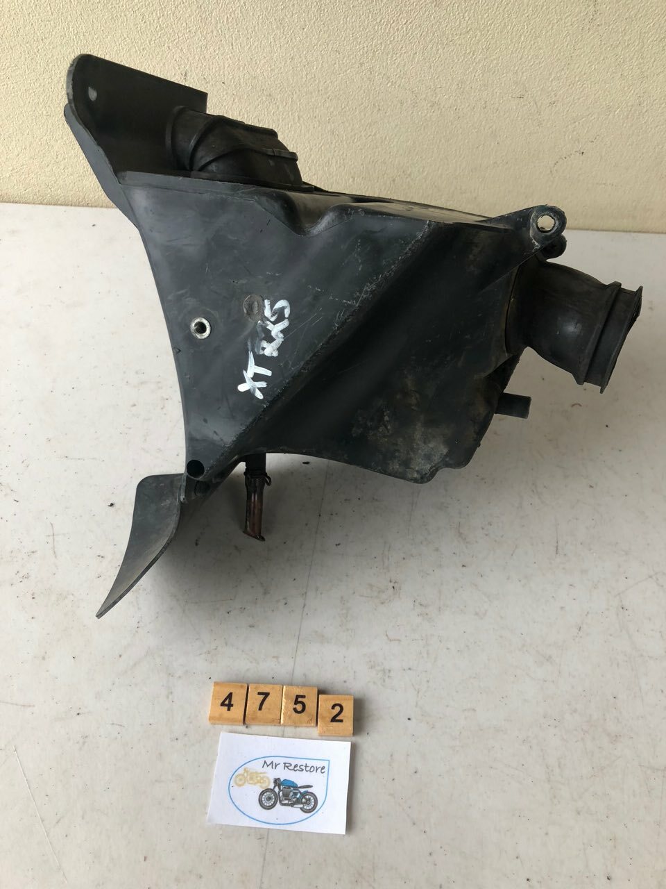Yamaha XT225 Air Box 1986-87