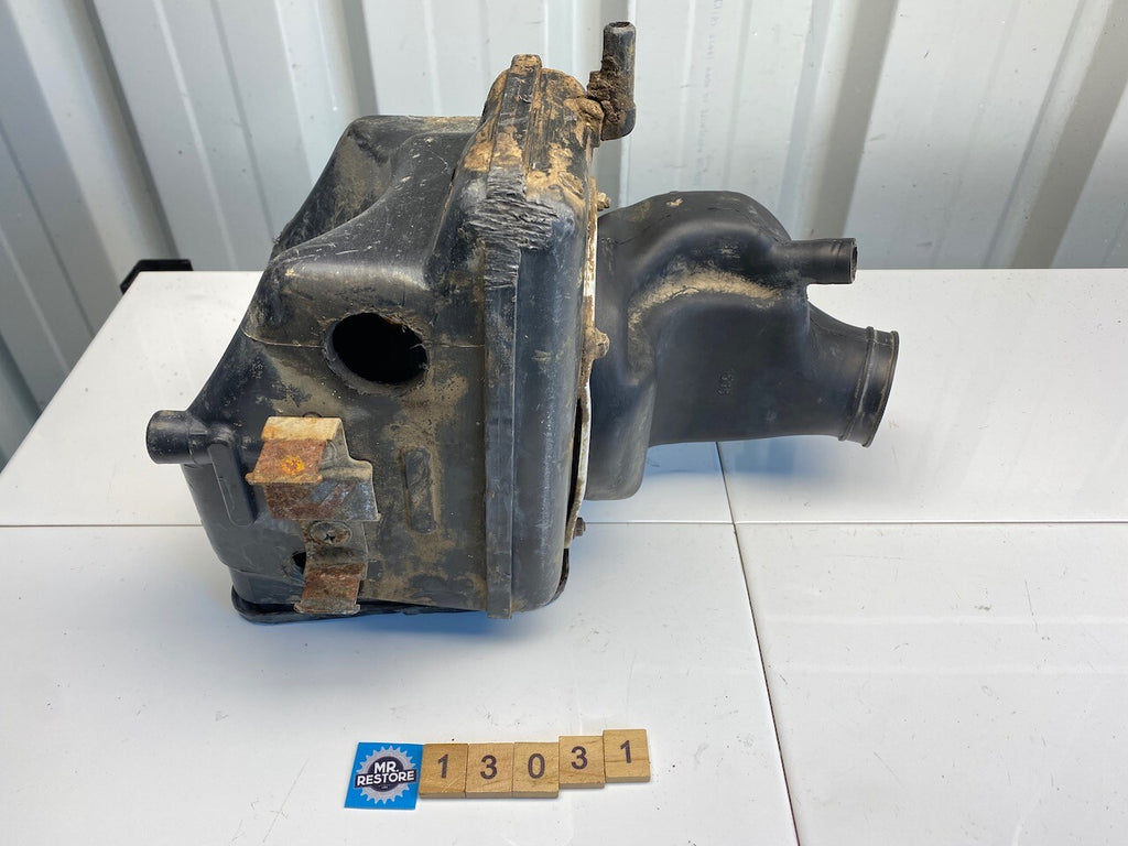 Kawasaki KLX250 94-99 Air Cleaner Box, Carb Rubbers & Duct - Spares or Repair