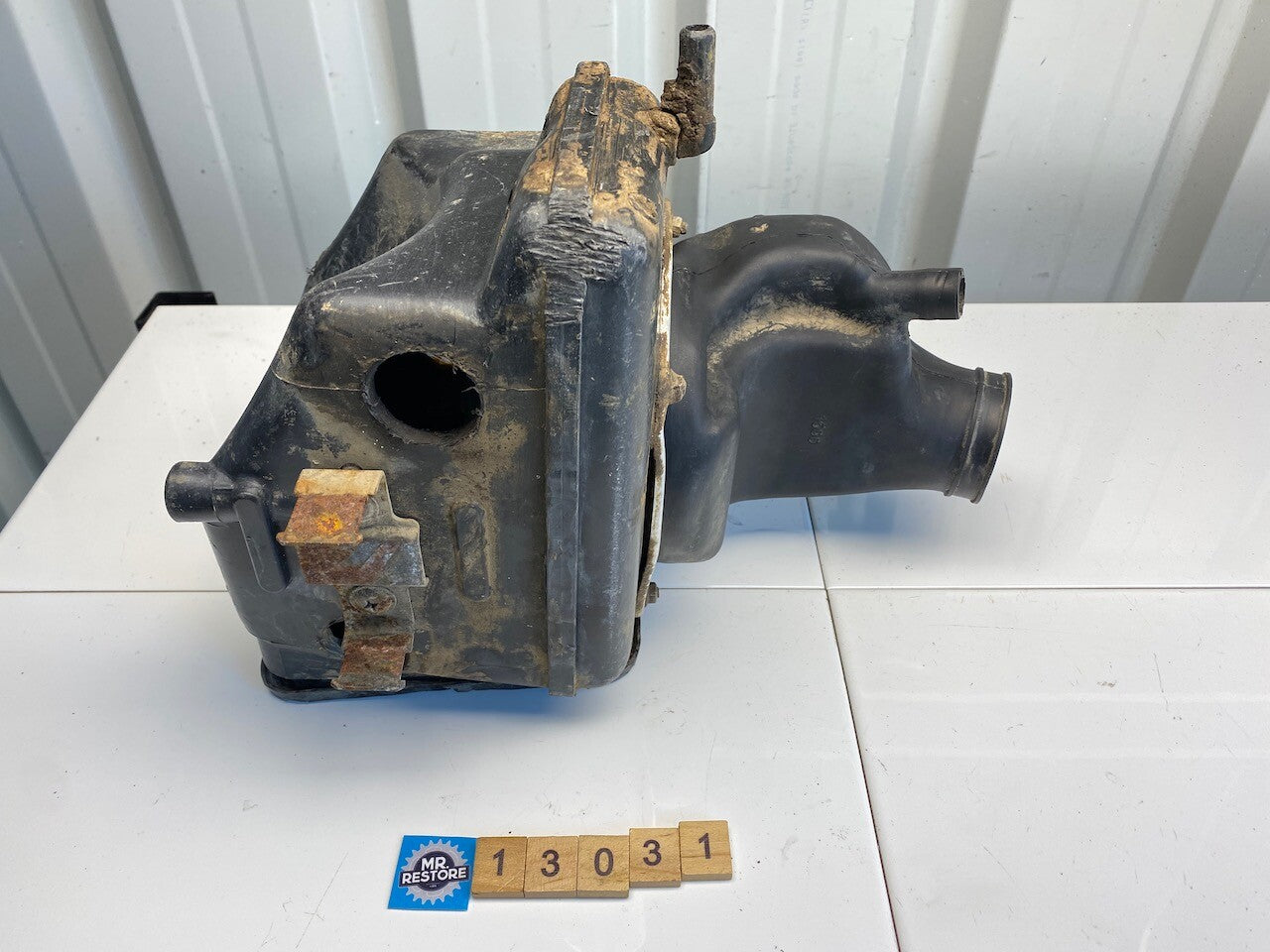 Kawasaki KLX250 94-99 Air Cleaner Box, Carb Rubbers & Duct - Spares or Repair