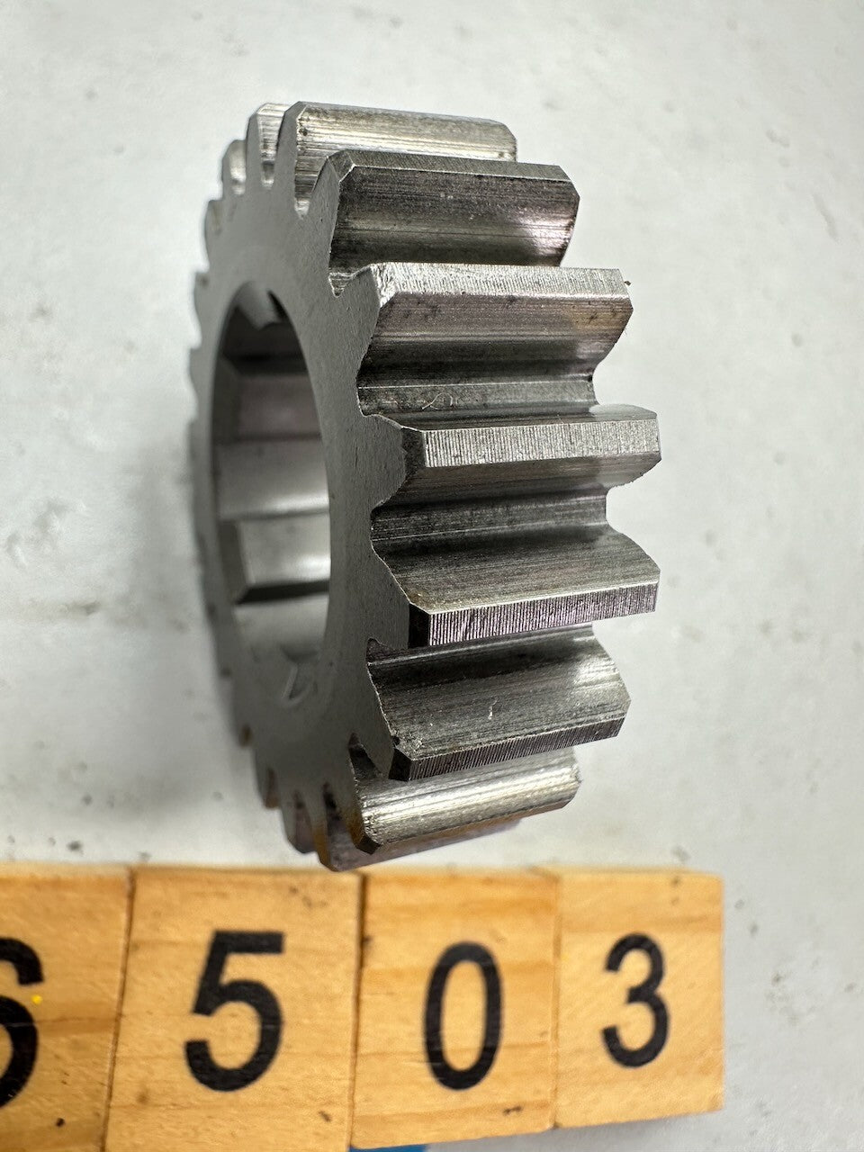 Honda CX500 '78-82' CM400 CB400 GL500 Transmission Main Shaft 2nd Gear (20T)