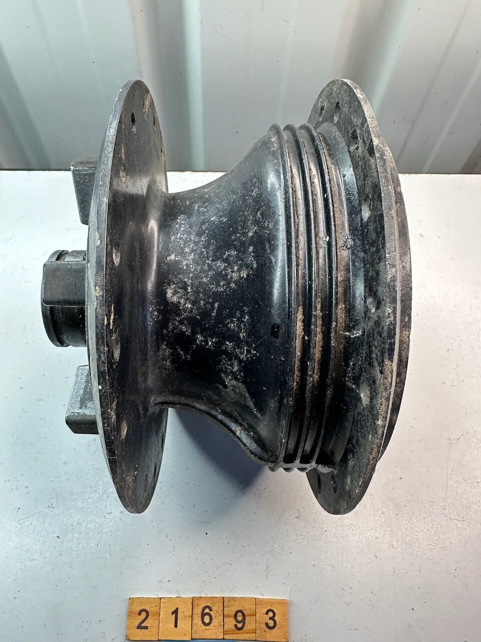 Yamaha XT500 1976-89 DT400 E D OEM Rear Wheel Hub 1E6-25311-00-98