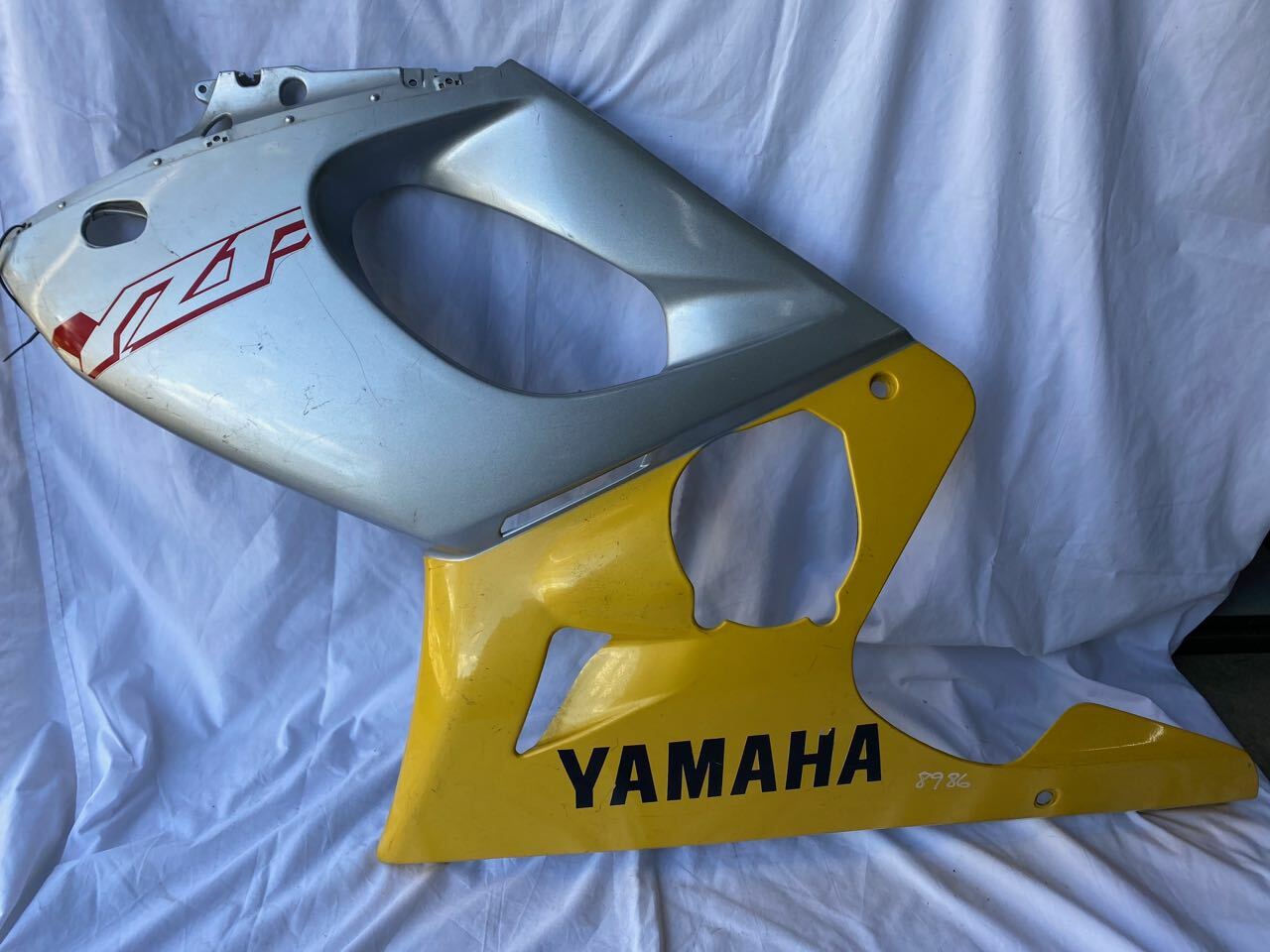 Yamaha YZF600 Thundercat L/H Side Panel 4TV-2835U Yellow Silver