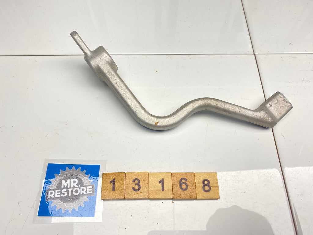 Kawasaki GPZ900R ZX900 OEM Rear Brake Lever assy. 43001-1174