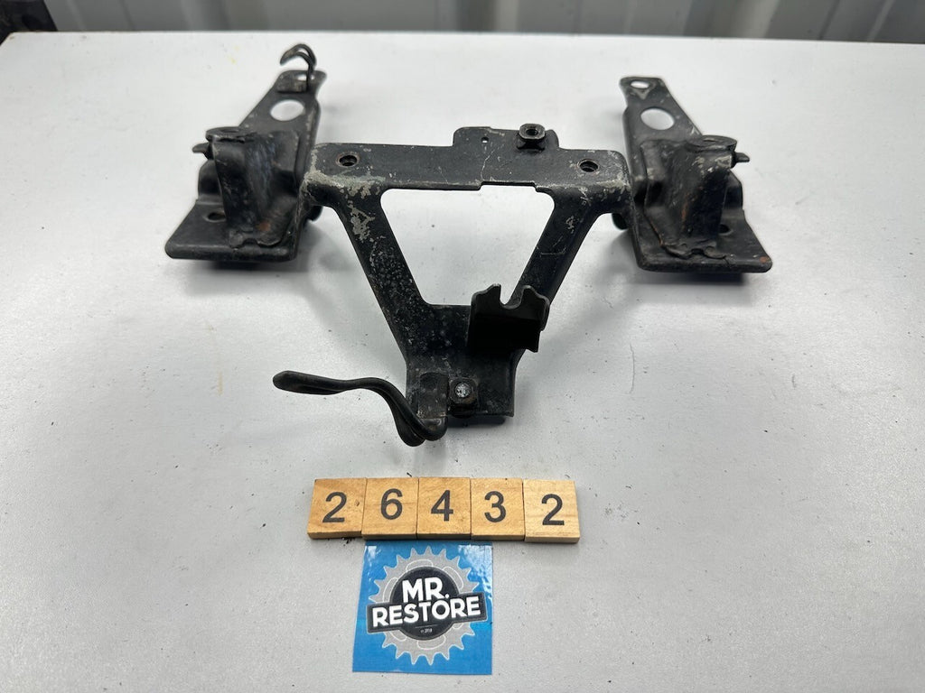 Honda VF1000 F '85' Rear Fender Bracket Stay 80200-MB6-630