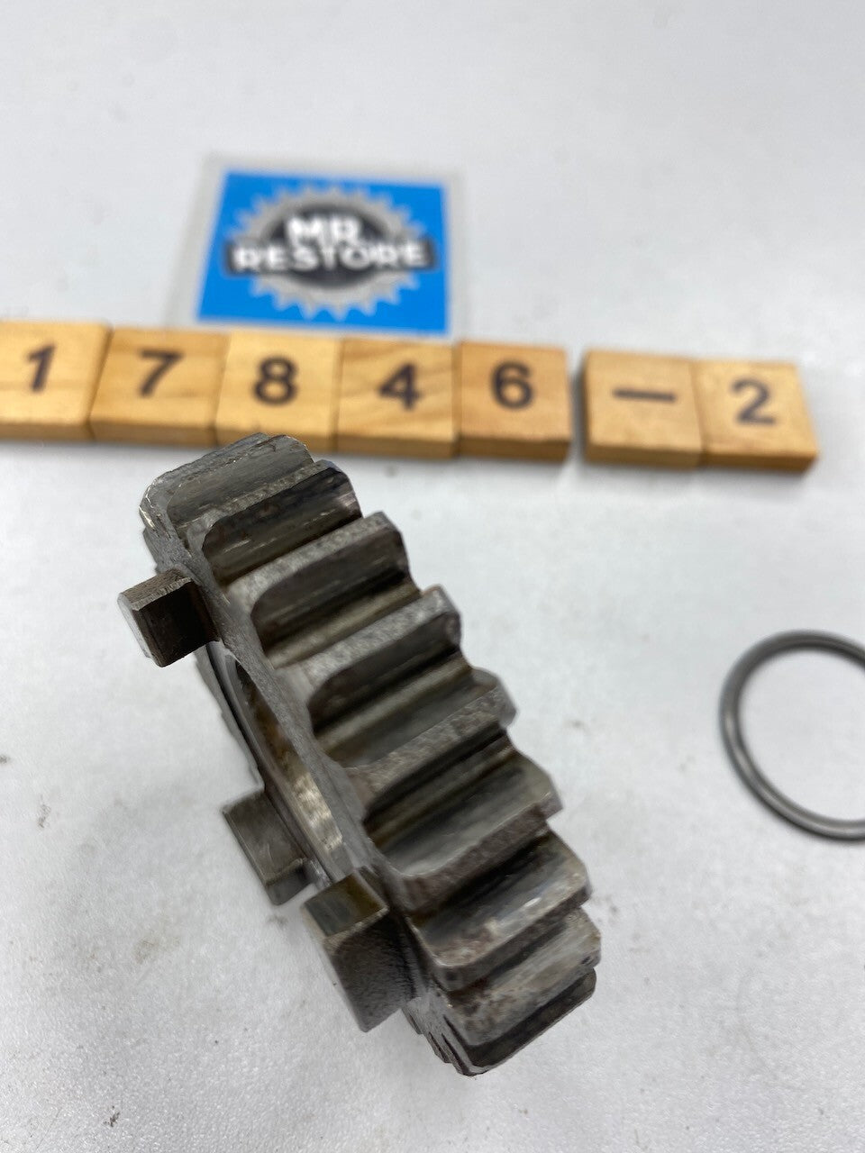 Yamaha SR500 SR400 XT500 TT500 Transmission 4th Pinion Gear 583-17141