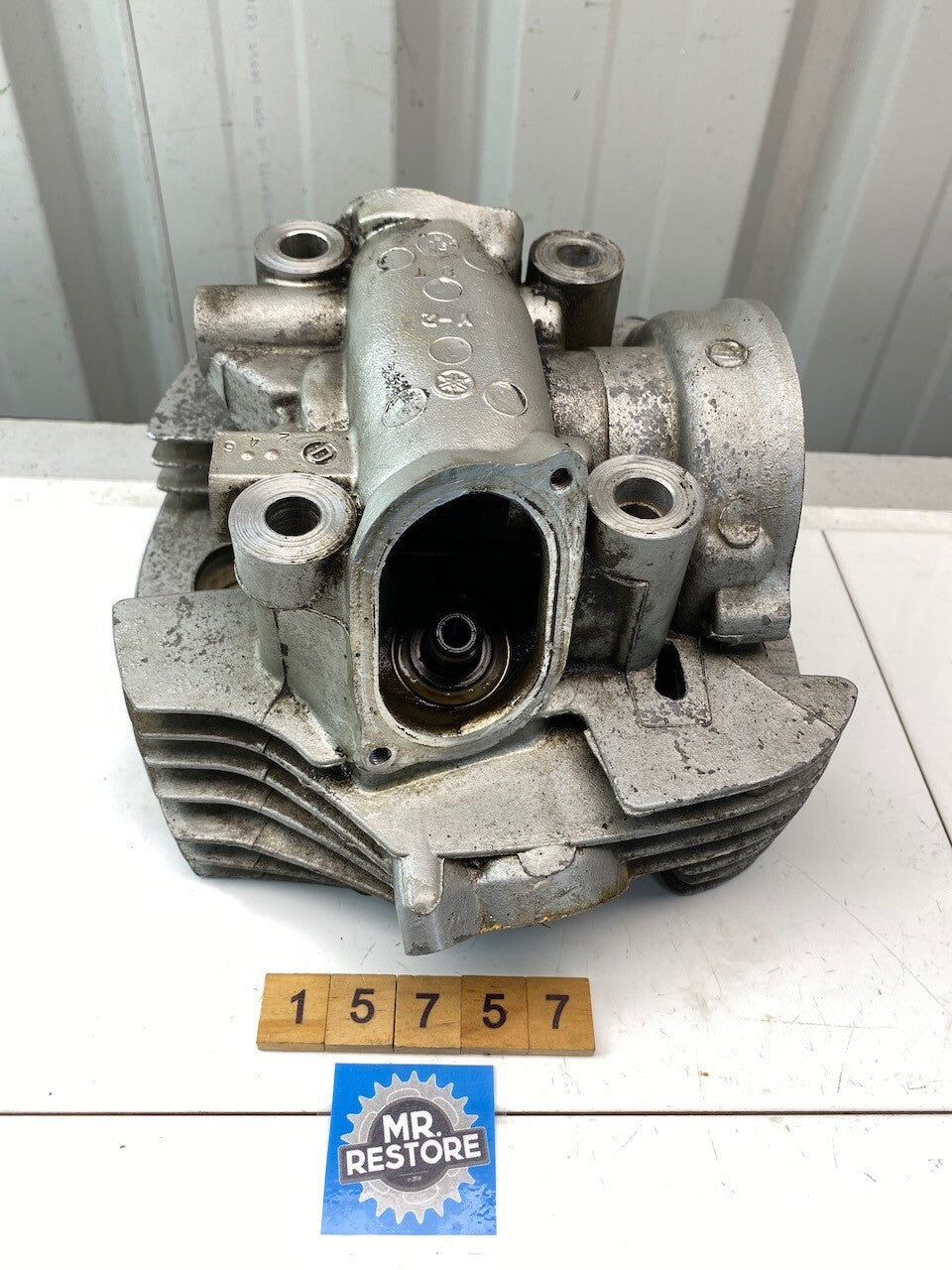Yamaha XV1000 Virago 1984-85 Cylinder Head Assy 42H-11110