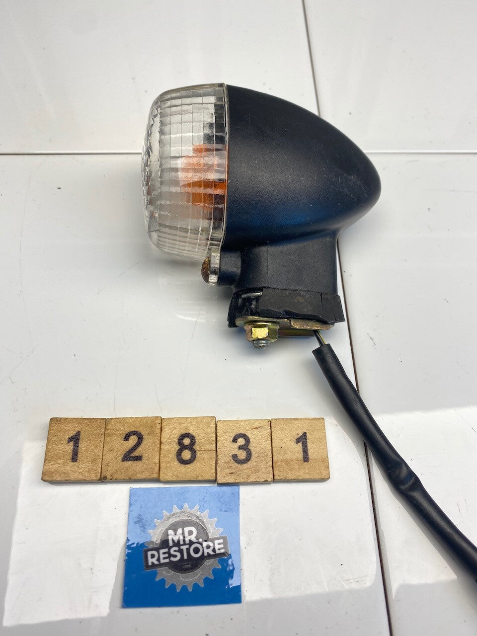 Yamaha TRX YZF FZR OEM Indicator (tested) (non OEM clear lens) 