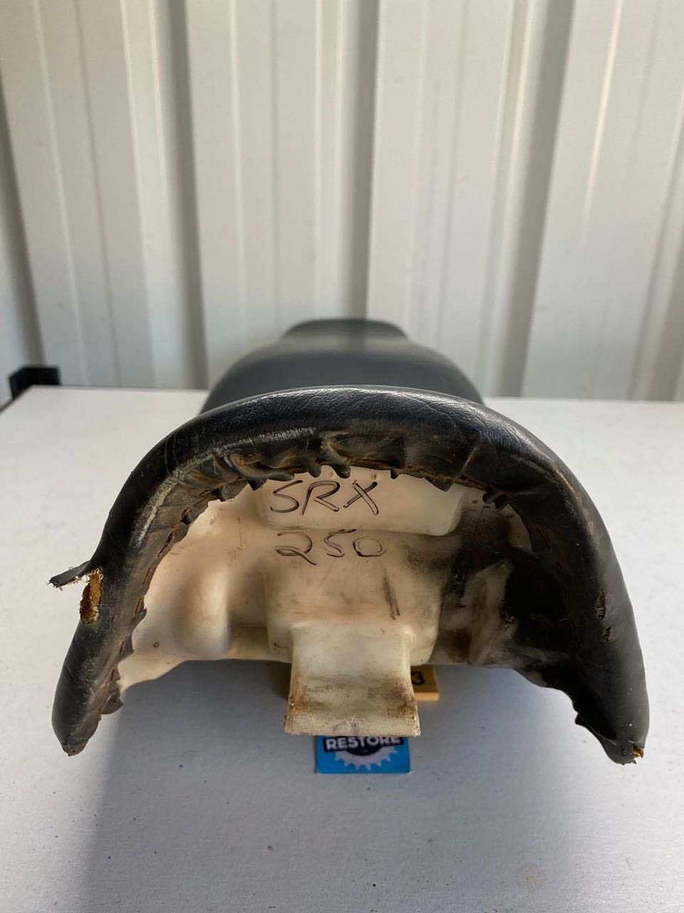Yamaha SRX250 Seat, Lock & Latch- (No key for lock)
