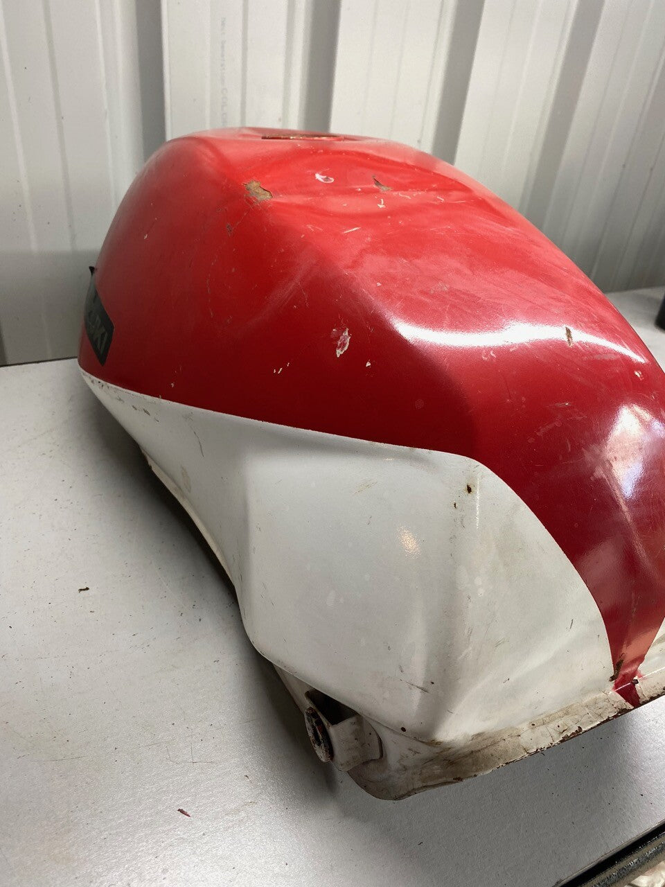 Suzuki GSX250 GSX400 Fuel Gas Tank