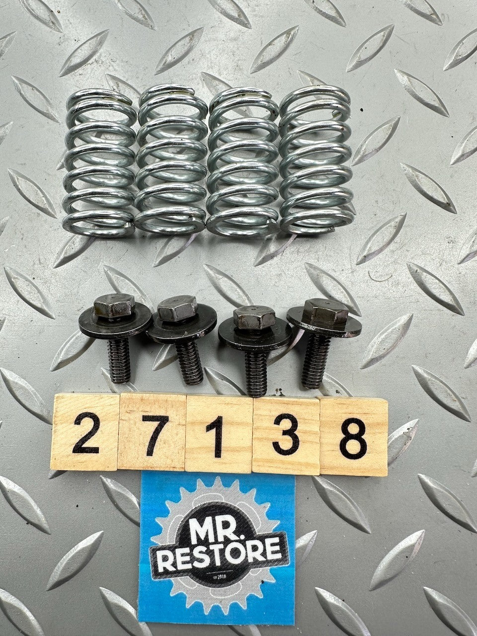 Kawasaki ZR250 Balius + Many Models Clutch Spring & Screw (Set of 4)