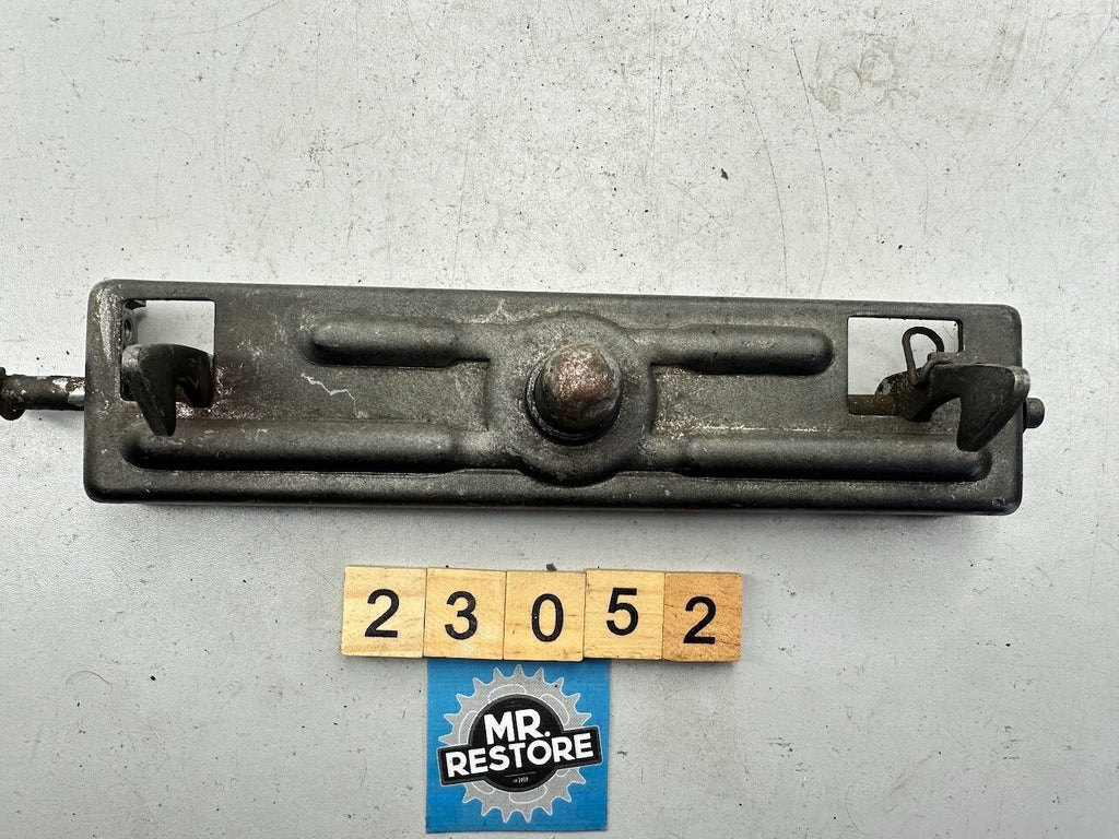 Suzuki GS650 Katana '81-83' GS550 '82' Seat Latch Clamp 45220-34302