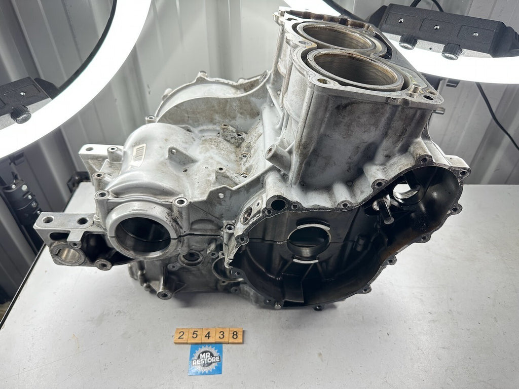 BMW F800S F800ST F800GT F800R F800GS Pair of Crankcases @ Standard 82mm