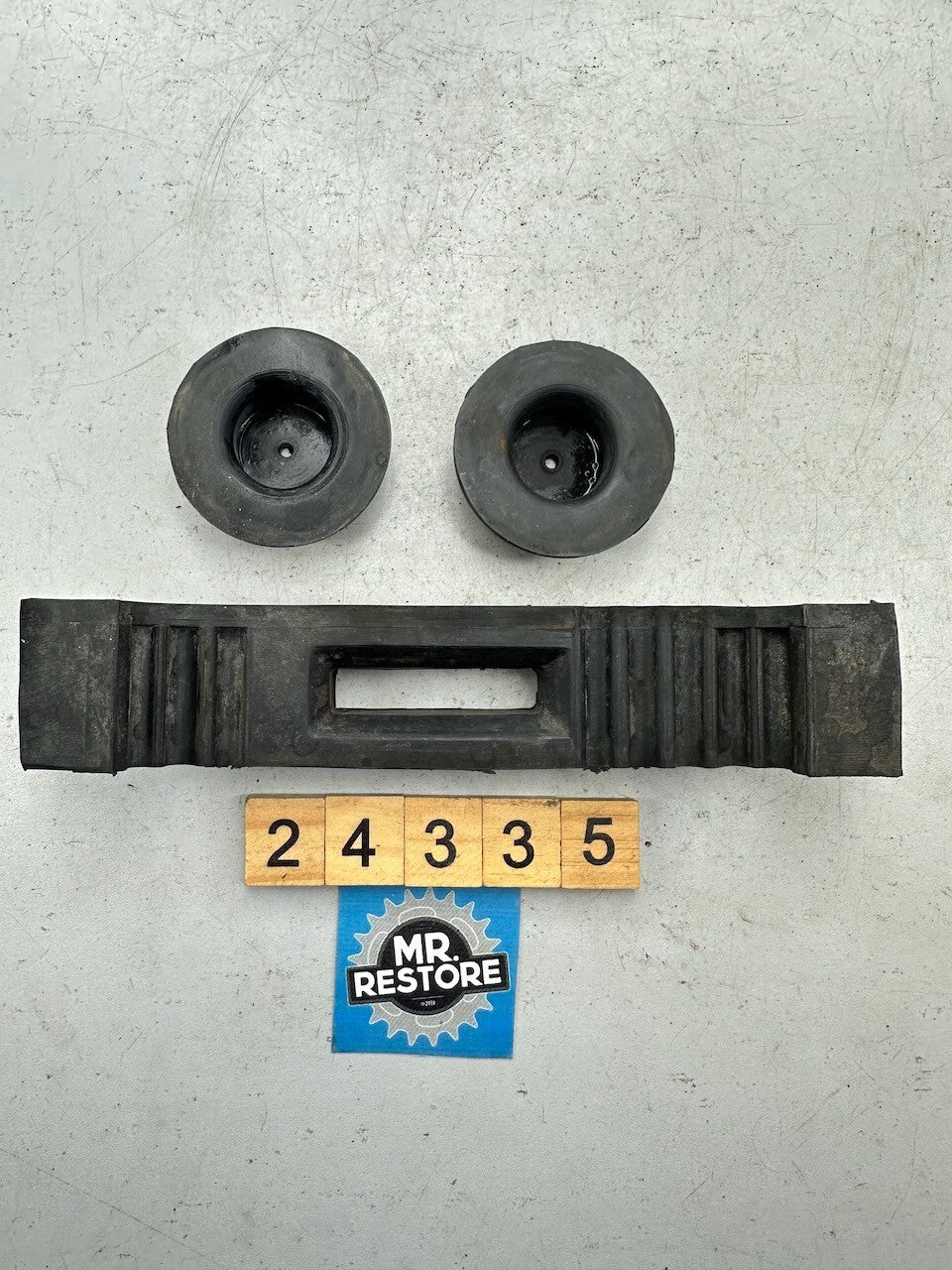 Yamaha XJ650 Turbo '82-83' XJ750 Tank Rubber Locating Damper 1 & 2