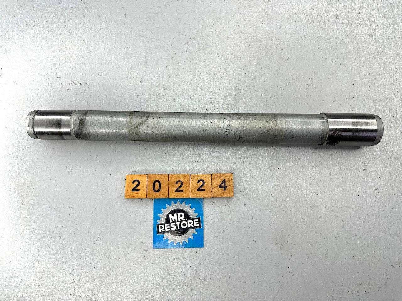 BMW F800S F800ST F800R F800GT Swingarm Pivot Axle 33177683229
