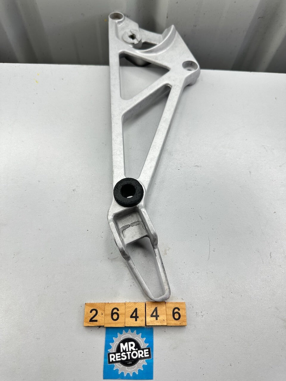 Honda VF1000 F2 '85' Left Foot Rest Peg Step Bracket 50620-MB6-630