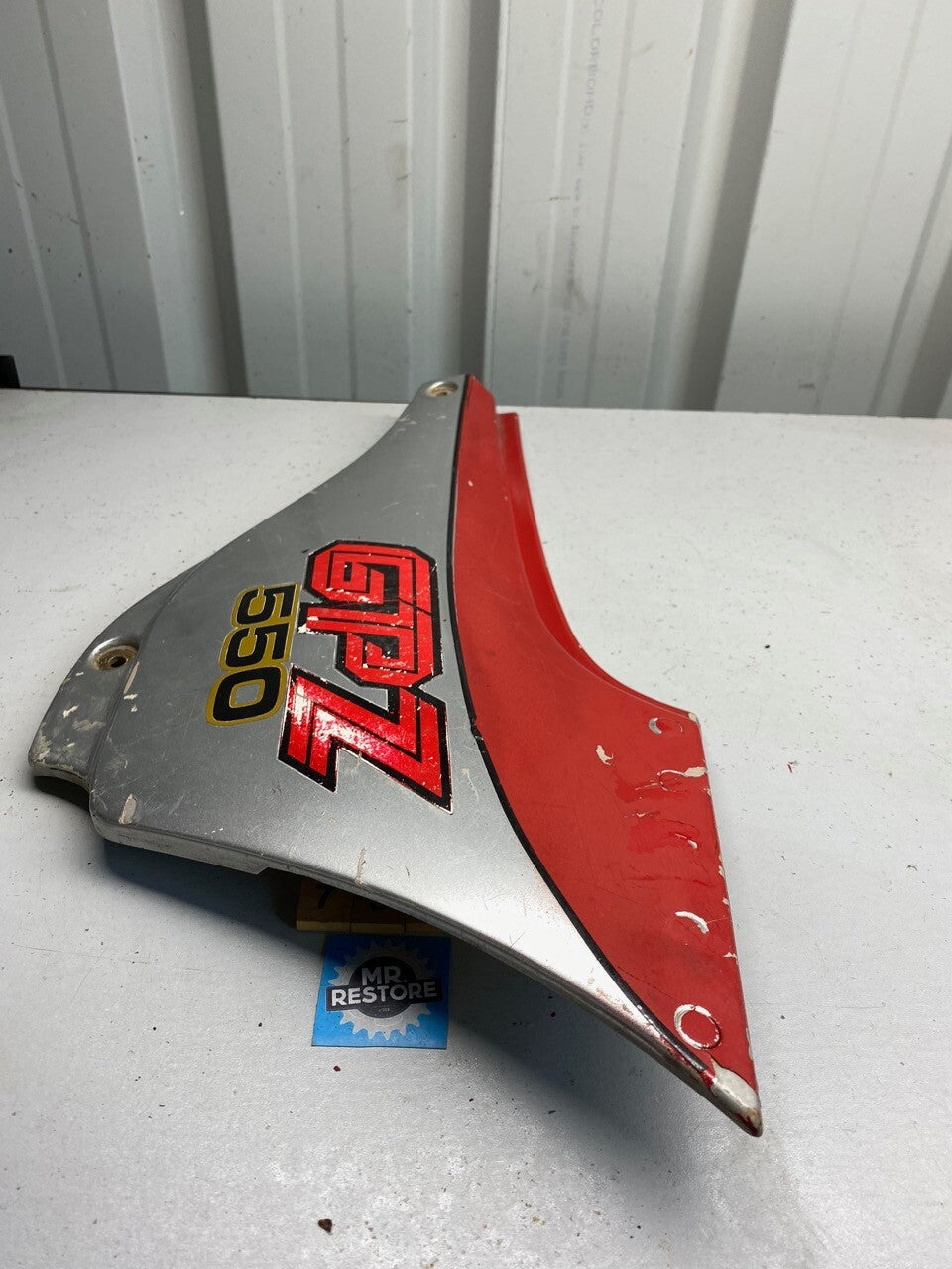 Kawasaki GPZ550 ZX550 1984-85 Right Hand Side Cover 36001-1201