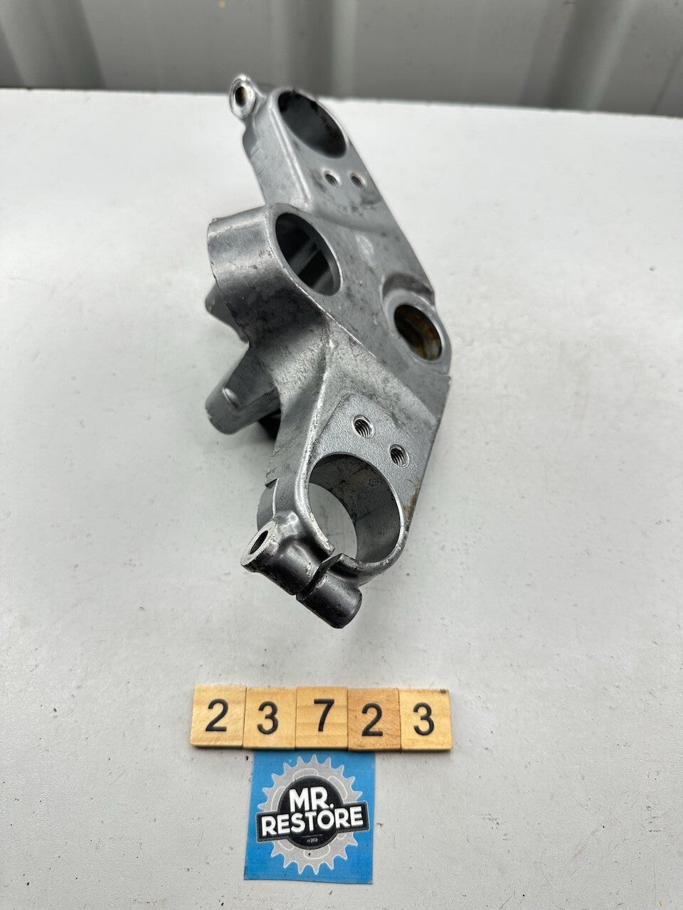 Kawasaki ZZR250 ZX250 EX250 Upper Triple Tree Fork Clamp 44039-1202-GD