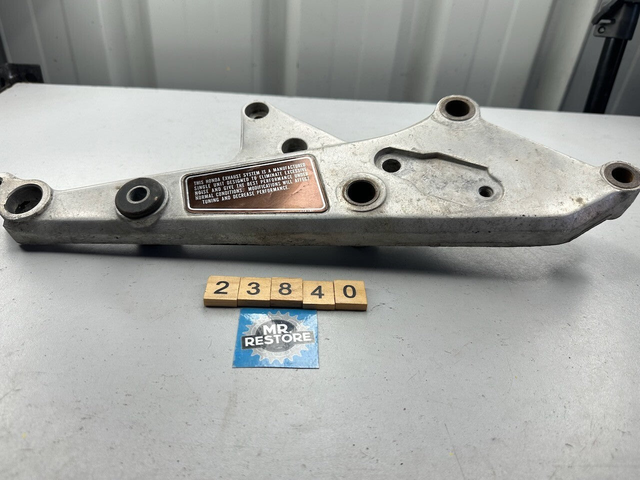 Honda CB750 '79-82' Right Footrest Peg Bracket 50640-438-611