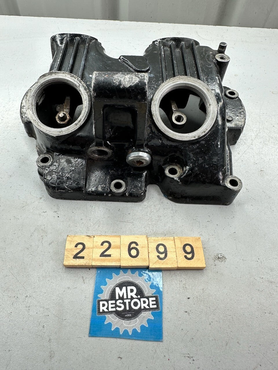 Honda XR250R 1984-85 Cylinder Head Rocker Cover 12311-KK1-305