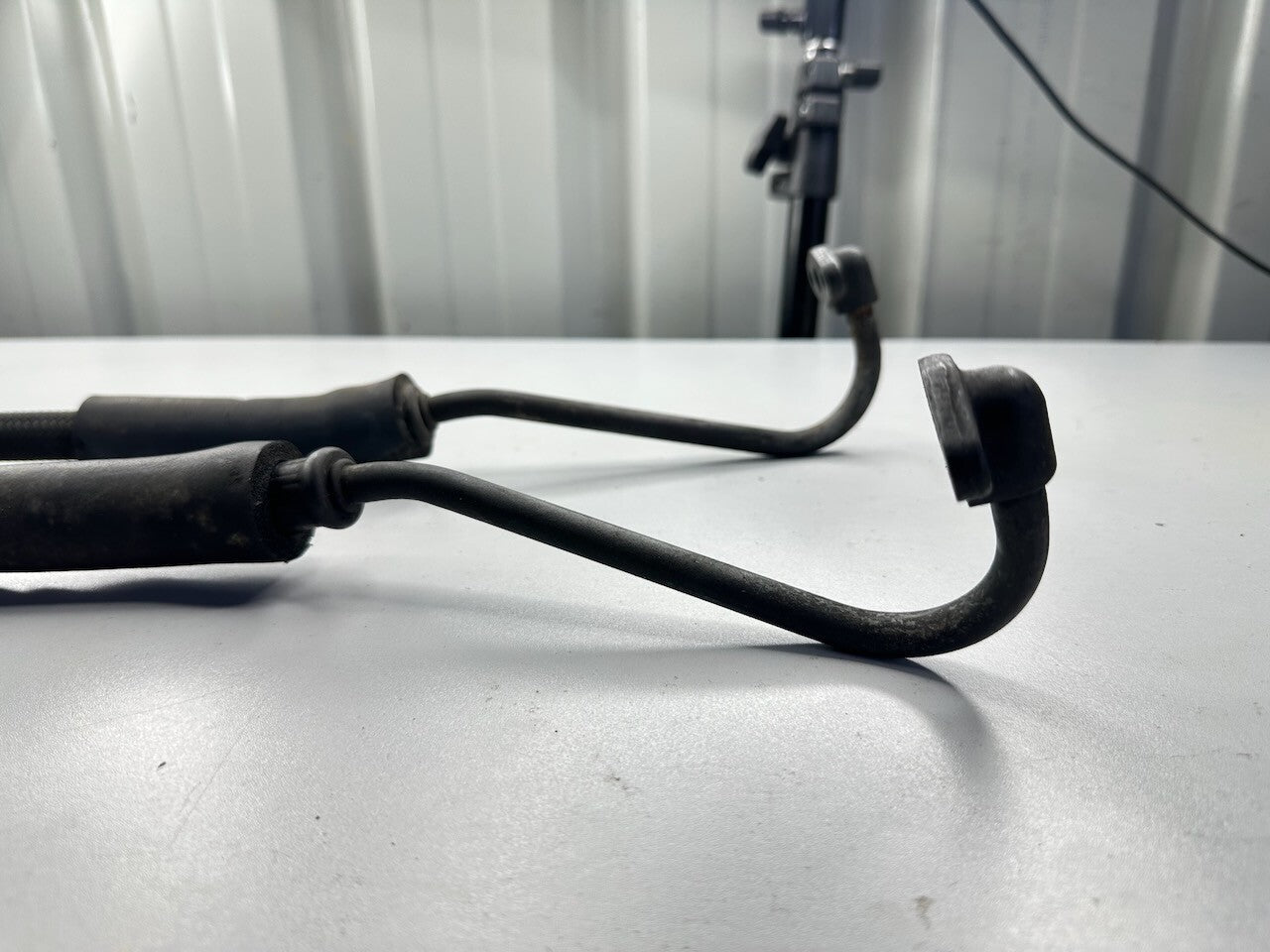 Suzuki GSX750F Pair of Oil Cooler Hose Line Pipes