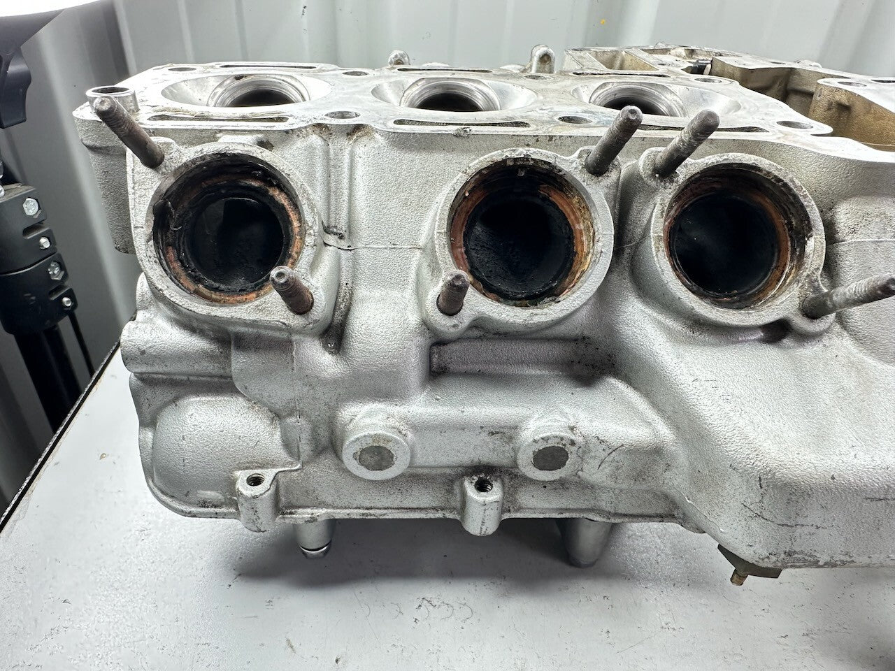 Kawasaki Z1300 KZ1300 '79-81' Cylinder Head  (21,000 miles)