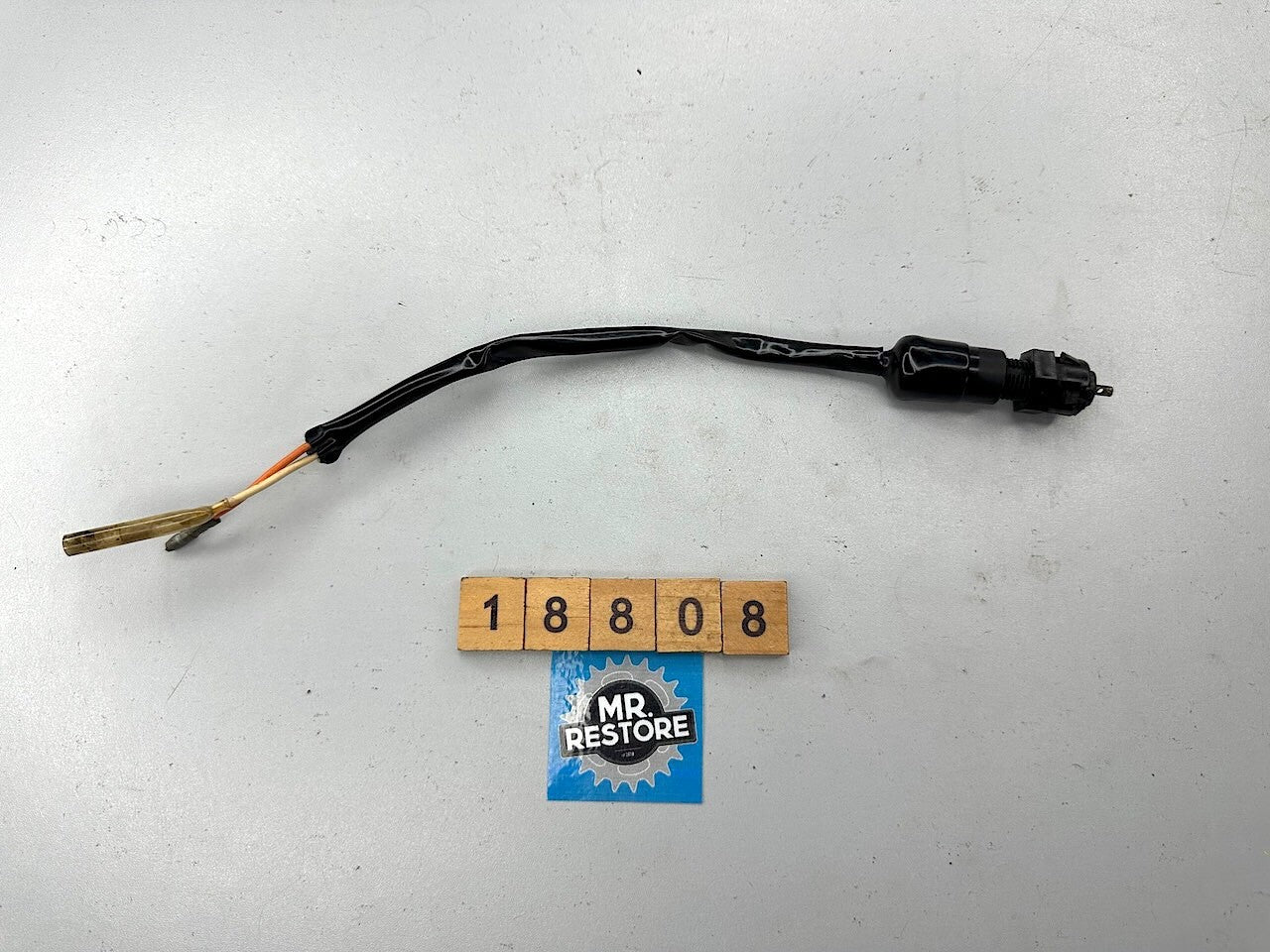 Suzuki GR650 GSX750 GS500 DR500 DR250 Brake Light Switch 37740-04572-000