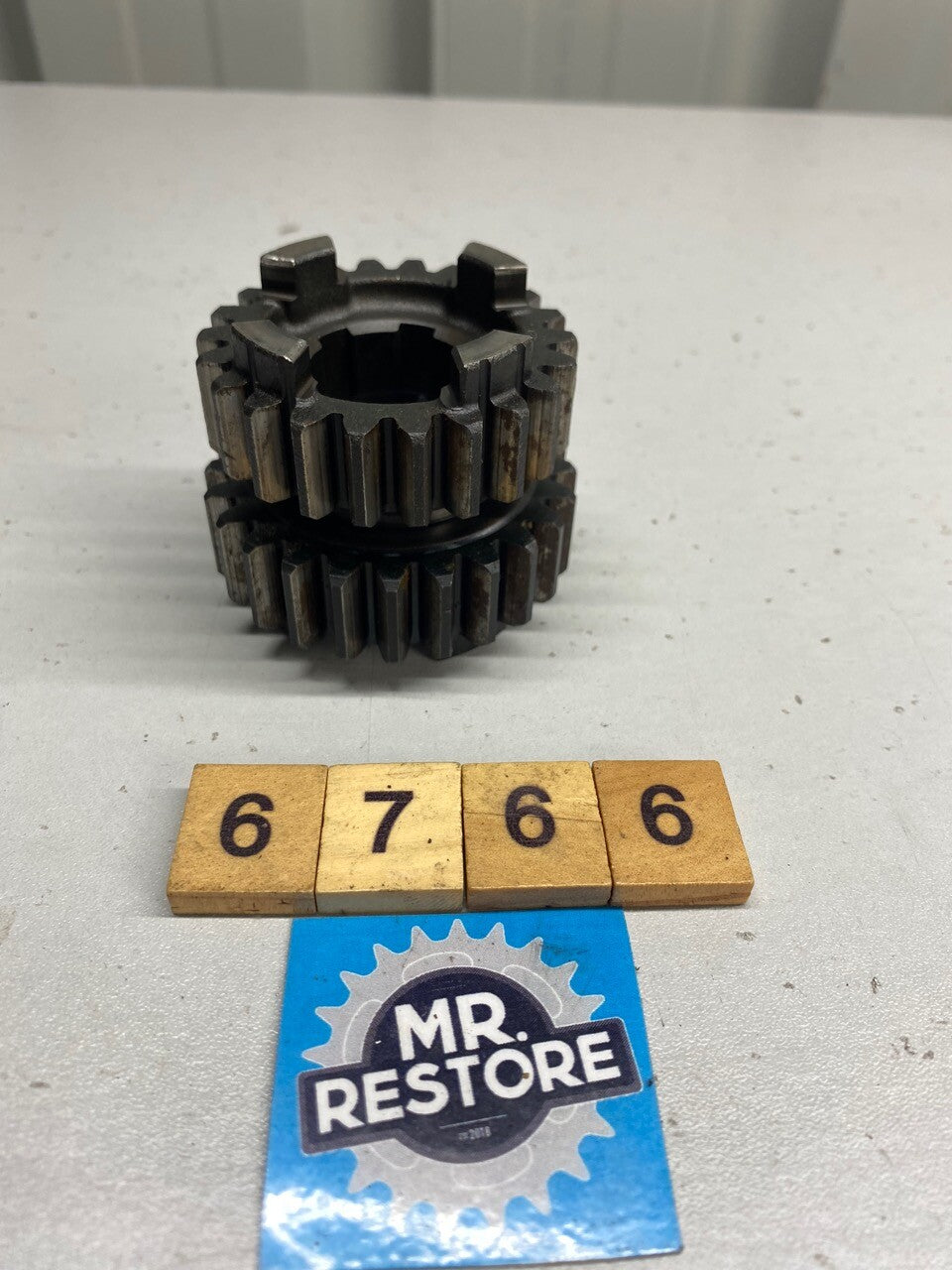 Yamaha RD500LC YPVS RZ500 R Transmission Gear, 3rd 4Th Pinion 22T,24T 47X-17131