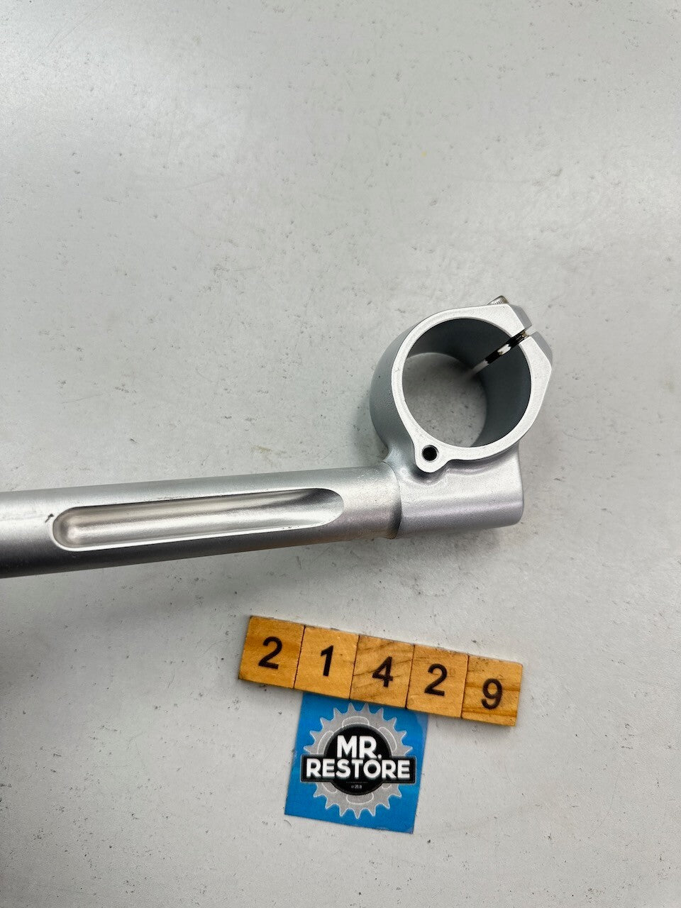 Yamaha TZR250 1KT 2MA L/H Handlebar 1KT-26121-00 (painted)
