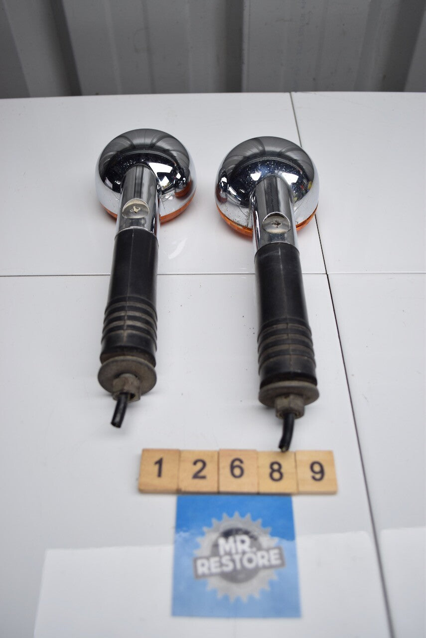 Suzuki Intruder VS800 Pair of Front Indicators with Original Lenses
