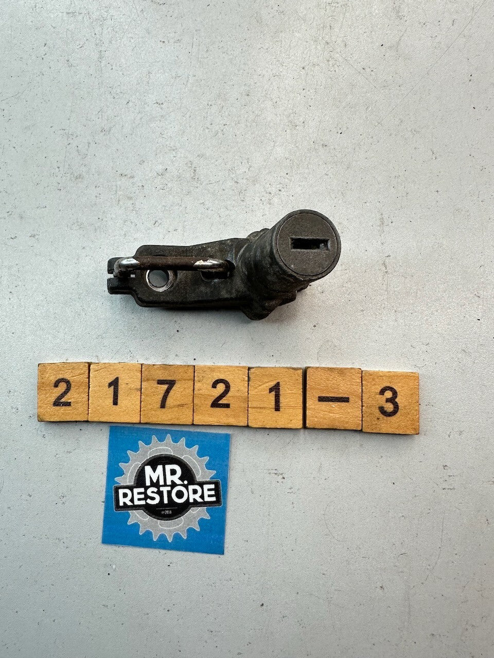 Kawasaki GPZ900R ZX900 GPZ750R Helmet Lock (no key)