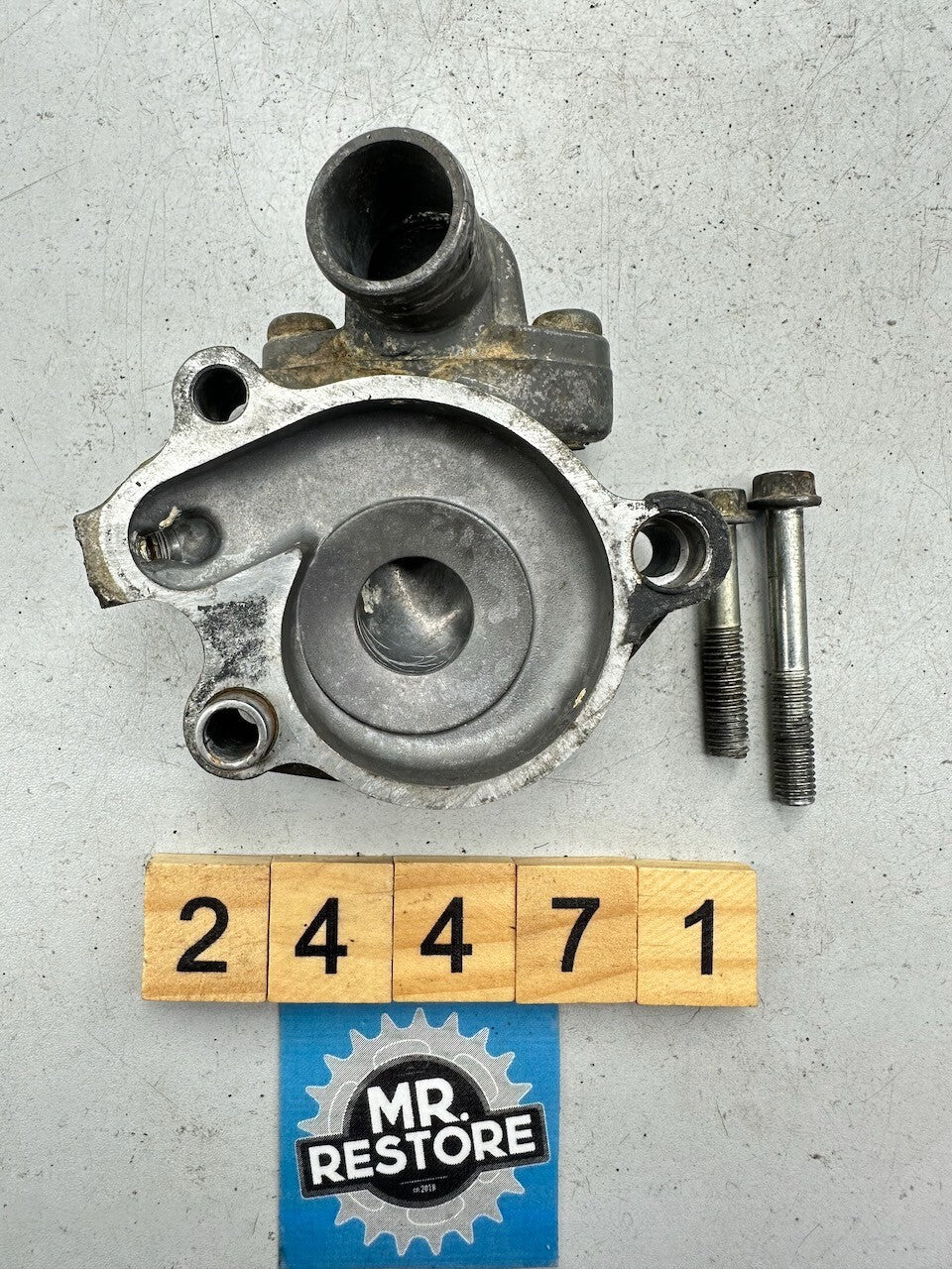 Suzuki RM125 '92-95' Water Pump Case Cover 17410-43D01  17410-43D01-000