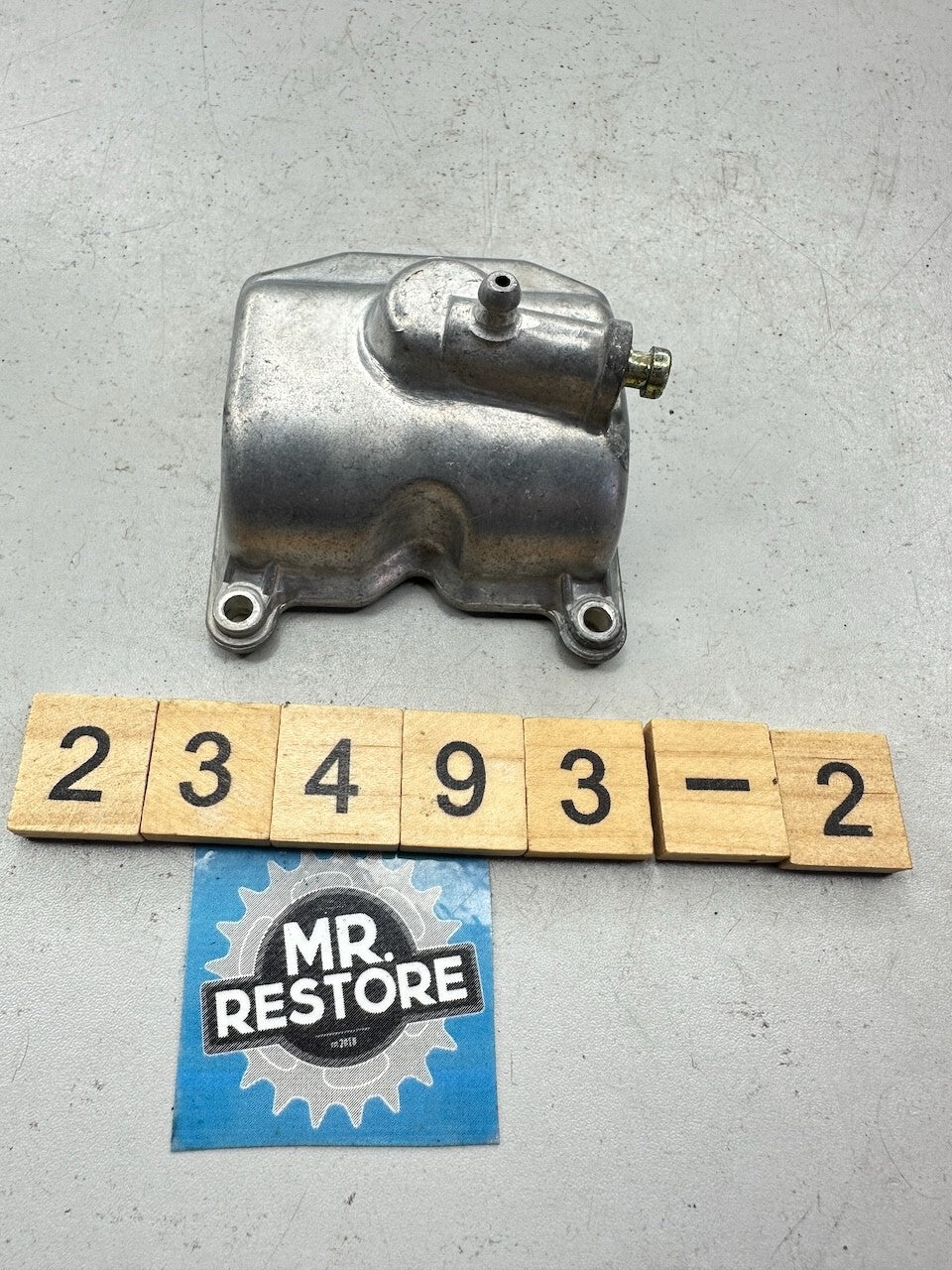 Kawasaki ZX1000 GPZ1000RX '86-88' Float Chamber Bowl 832