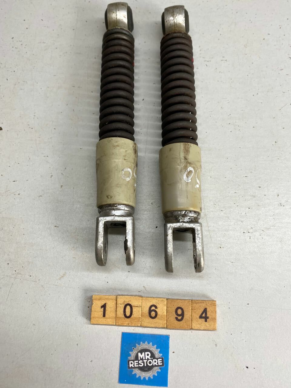 Suzuki U50 Front Shock Absorbers (pair)