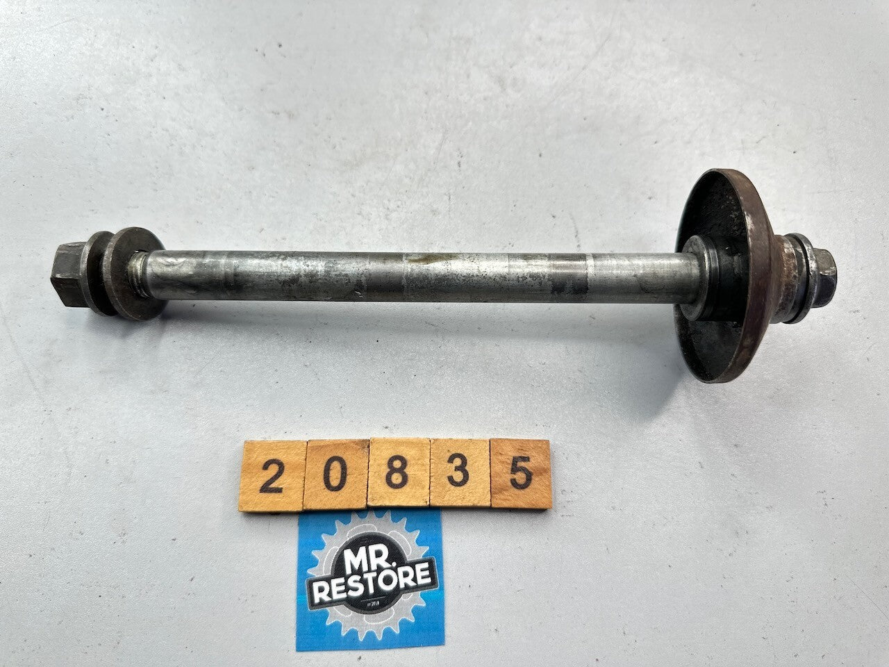 Kawasaki Z250 KZ250 Front Wheel Axle, Spacer & Nut 41068-1029  92027-1218