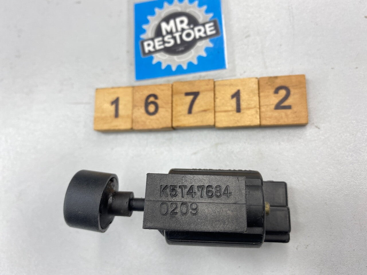 Mitsubishi Vacuum Sensor K5T47684-0209