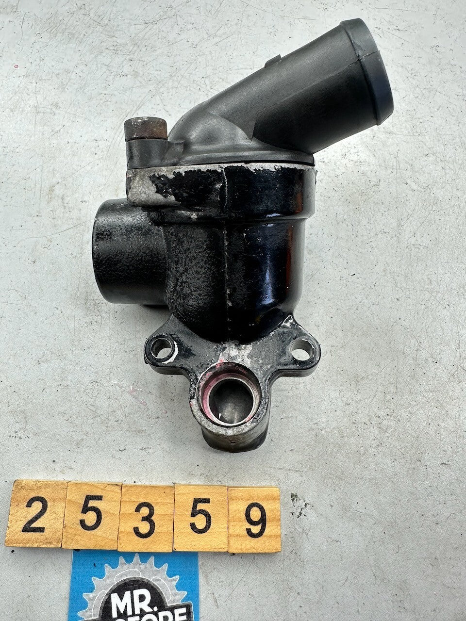 Yamaha V-Max 1200 VMX12 '85-95' XVZ1300 Thermostat Housing & Cover 26H-12417