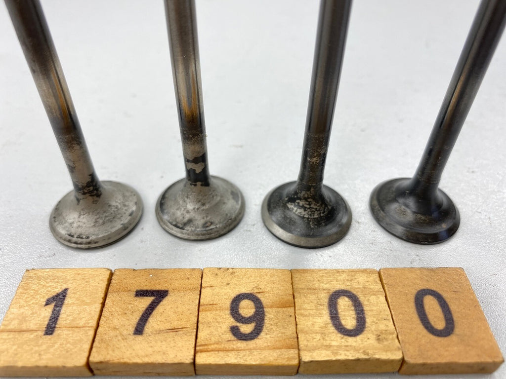 Honda CB1000 CB900 VF750 OEM Intake Valves Set of 4 - 14711-MB0