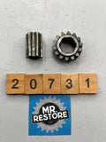 Suzuki RG250 1986-87 Water Pump Idler Gear 2 & Bush - 17442-16700 17446-16710