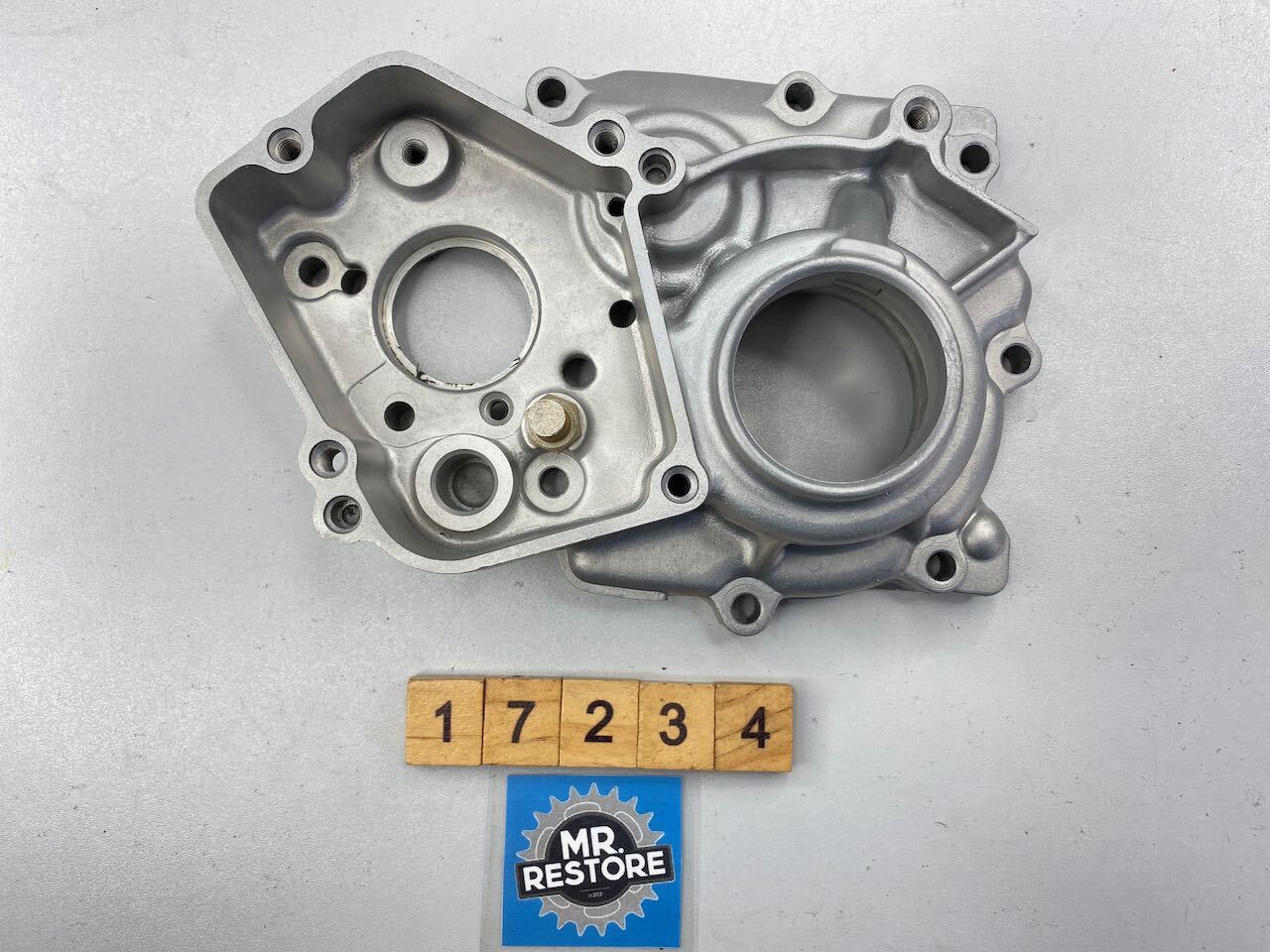 Kawasaki KR250 KR-1 Crankcase 14001-1061 Vapour Blasted