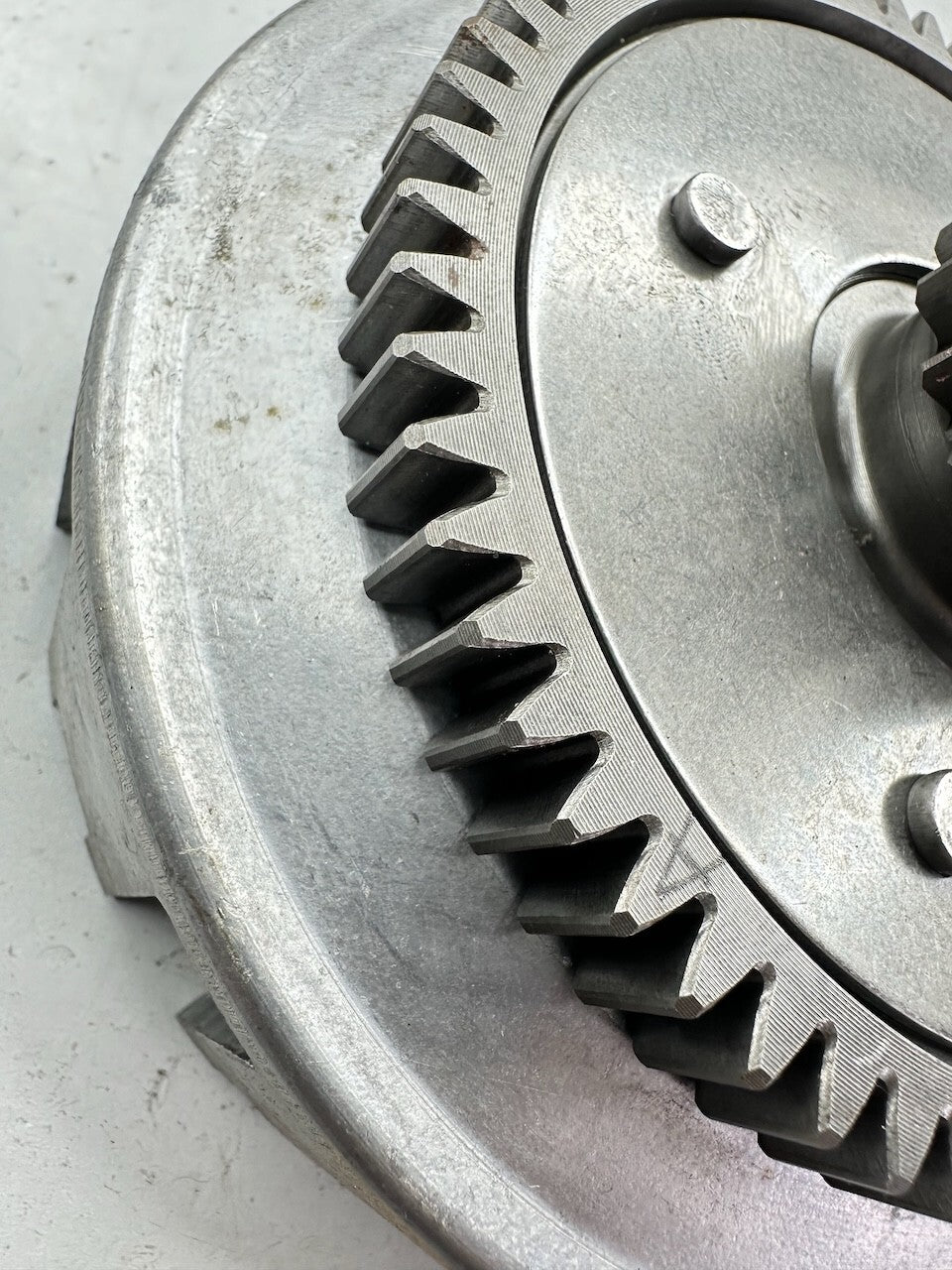 Kawasaki KR250 KR1 '88-89' Clutch Basket 13095-1172