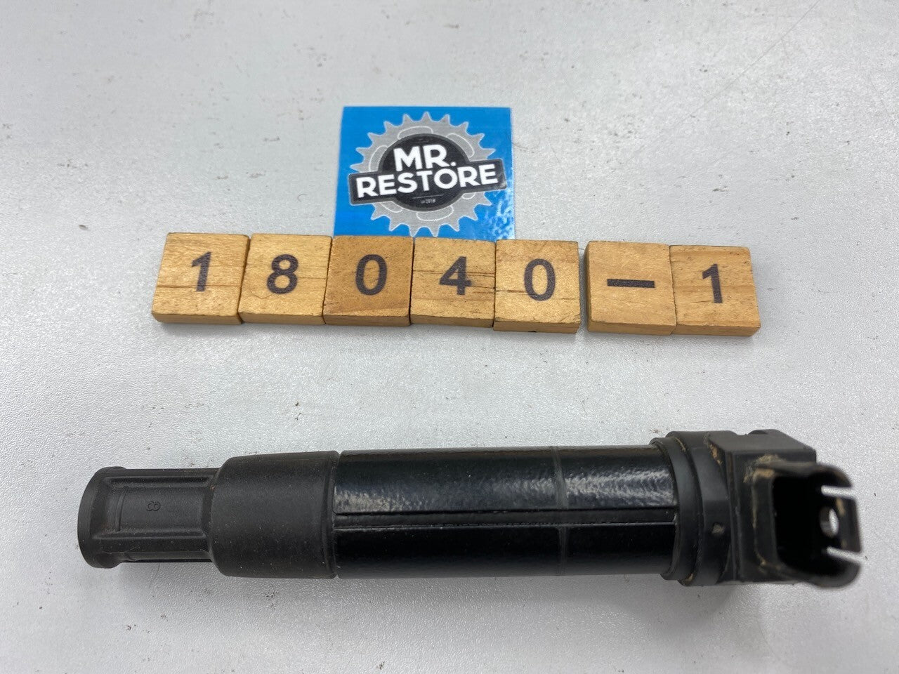 BMW R1200GS Spark Plug Shaft 12137715847