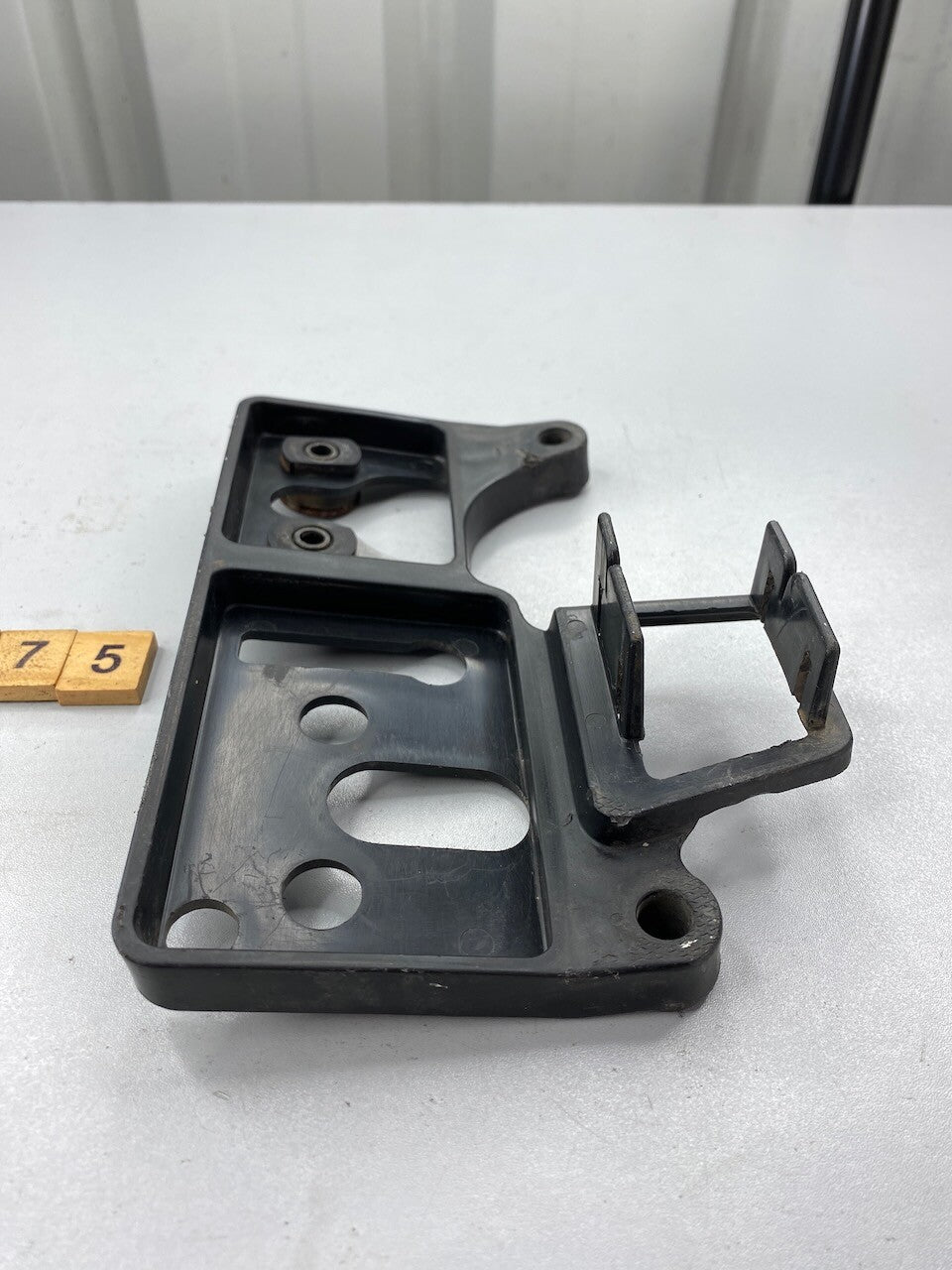Honda XL600 XL350 XL250 Meter Clocks Stay Bracket 37212-MG2-670
