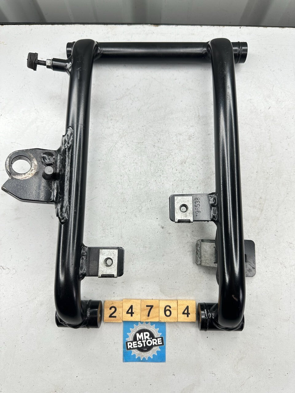 BMW G650GS 2008-16 F650GS 1999-07 Lower Frame Engine Support Mount 46537669900
