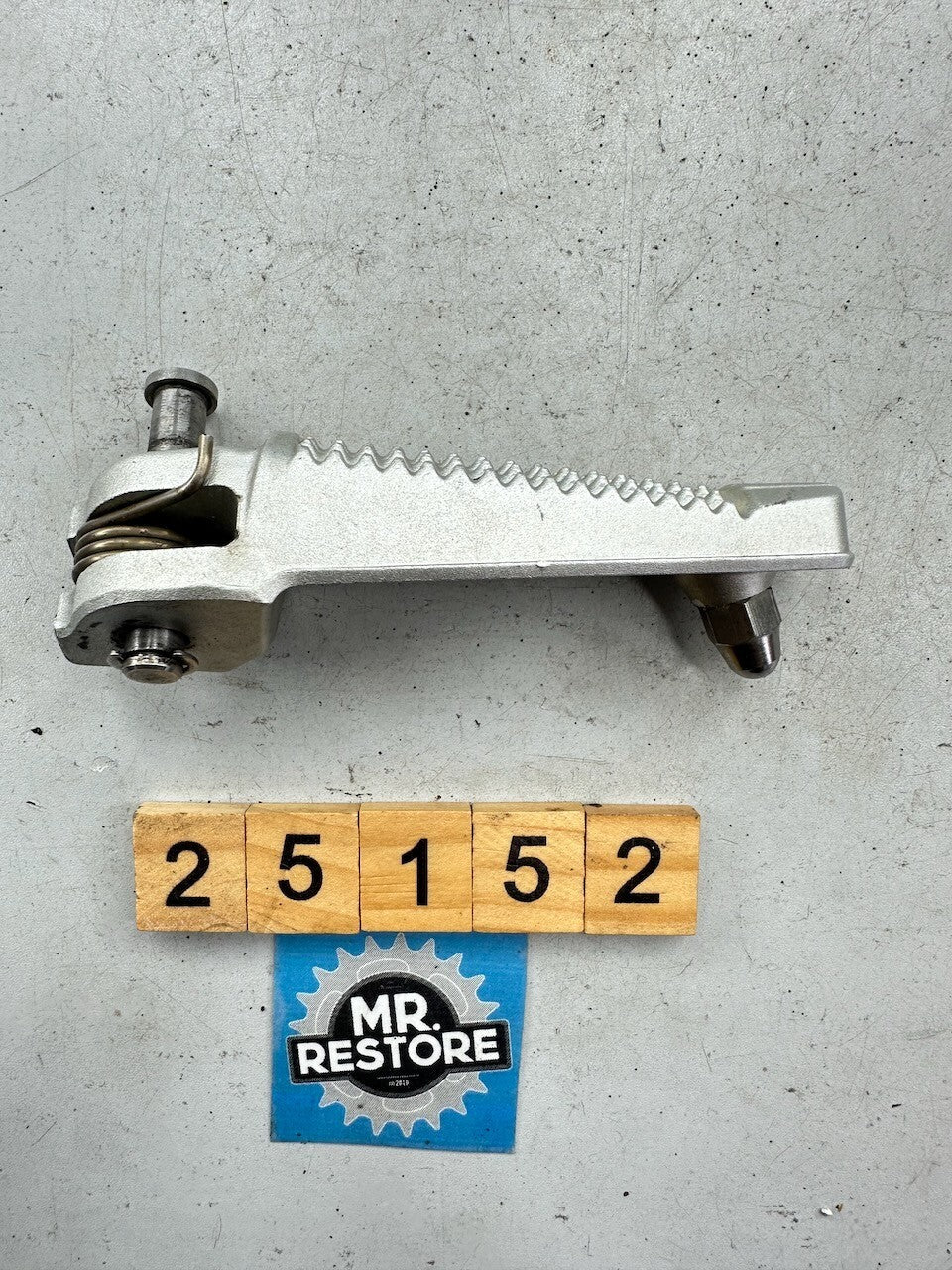 BMW K1300R '07-15' K1300S K1200S F800R R Nine T - Front Right Foot Rest Peg