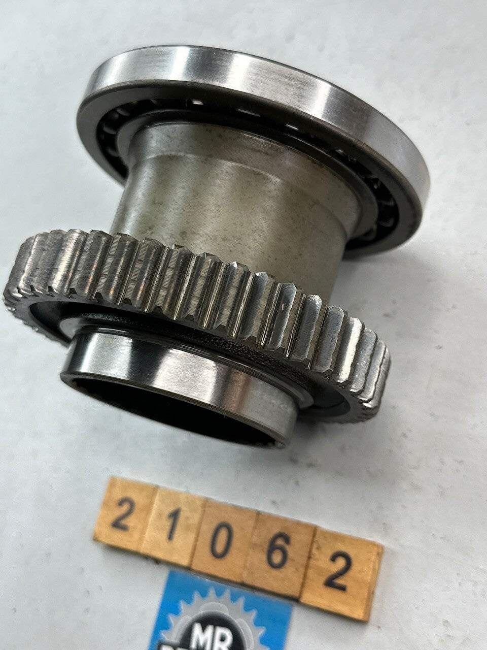 Yamaha XV1100 XV1000 Virago Middle Driven Gear & Bearing 23W-17583