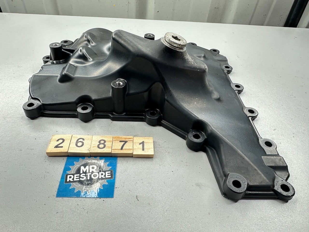 BMW K1200S K1300S K1300R K1200R K1300GT K1200GT Oil Sump Pan 11137675685