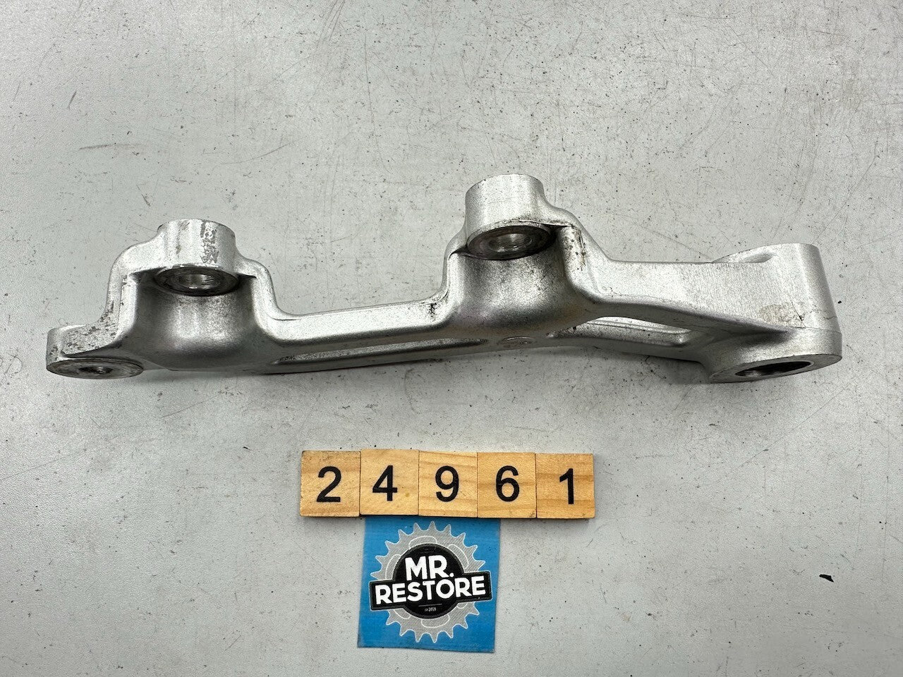 Yamaha V-Max 1200 VMX12 '85-03' Rear Brake Caliper Bracket